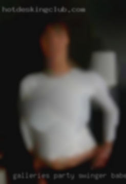 Galleries party swinger babes shiny curves in Macon GA.